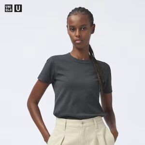 Uniqlo Crew Neck T-Shirt, Size Small, Dark Grey